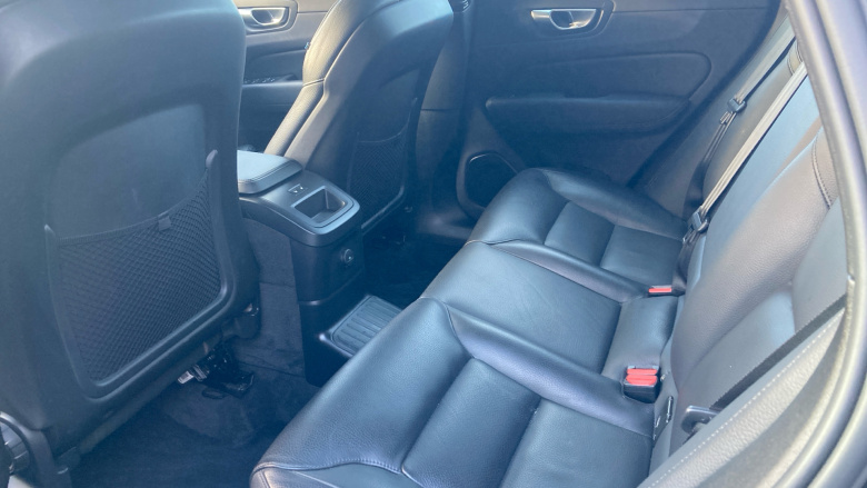 Volvo XC60 2.0 T6 [350] RC PHEV Plus Dark 5dr AWD Geartronic Estate